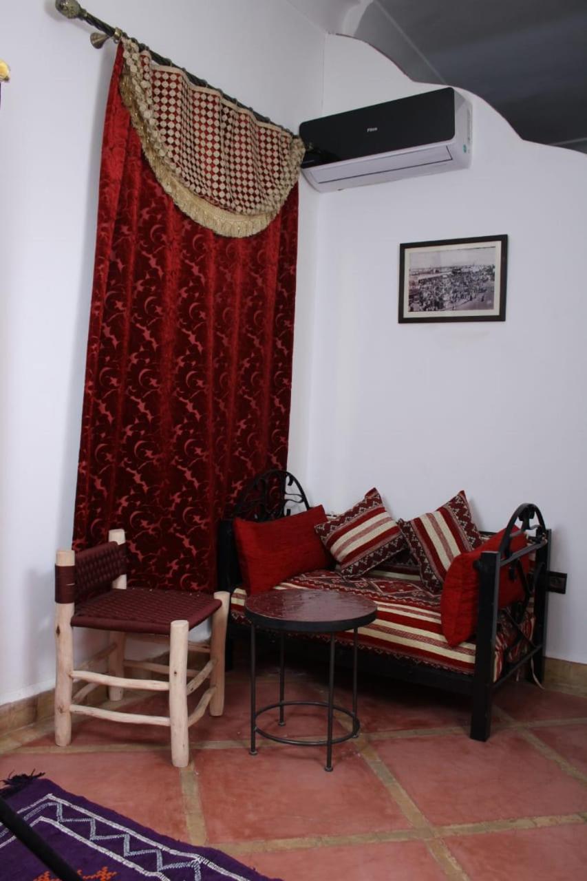 Riad Dar Karam Marrakesch Exterior foto